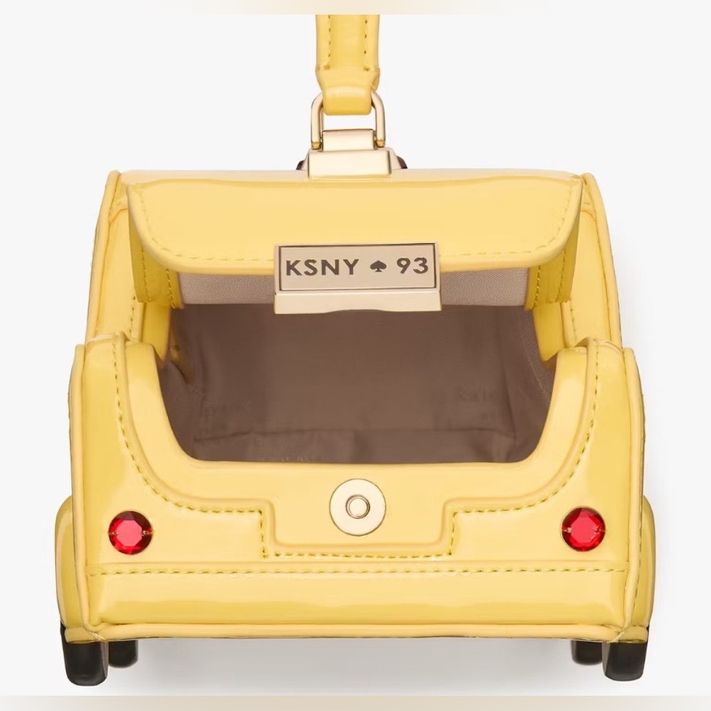Last one!♠️Kate Spade New York NYC 3D Big Apple Kate’s Taxi Crossbody Bag - Picture 10 of 12